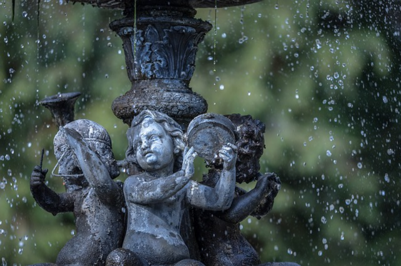 Animer un bassin longiligne avec des jets d’eau : guide des travaux